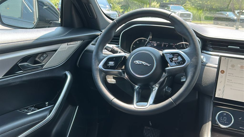 Used 2023 Jaguar F-PACE S AWD/4WD image 25