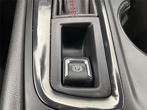 Used 2024 Chevrolet Equinox RS w/ RS Leather Package image 15