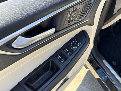 Certified 2024 Ford Edge Titanium image 15