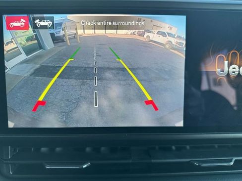 Used 2024 Jeep Wrangler Unlimited Rubicon 4xe image 18