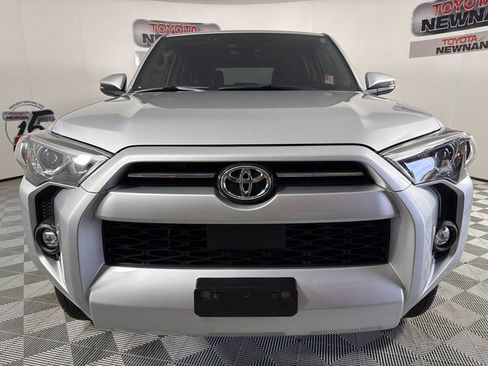 Used 2024 Toyota 4Runner SR5 Premium w/ Moonroof Package RWD image 10