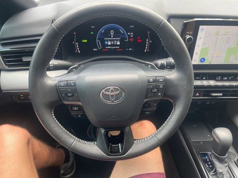 Used 2026 Toyota Camry SE w/ Multimedia Upgrade Package FWD image 14