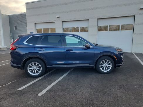 Used 2024 Honda CR-V EX image 6