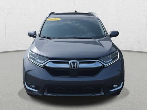 Used 2018 Honda CR-V Touring image 2