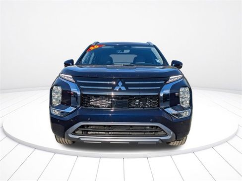 New 2026 Mitsubishi Outlander SEL image 9