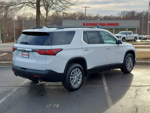 Used 2023 Chevrolet Traverse LT image 25