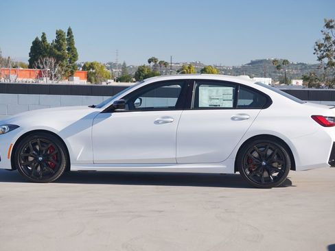 New 2026 BMW 330i 330i w/ M Sport Package image 4