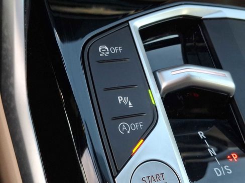 Used 2023 BMW 330i xDrive Sedan w/ Premium Package image 21