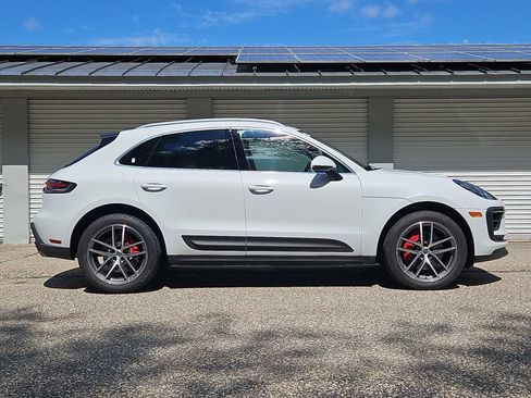 Certified 2023 Porsche Macan S AWD/4WD image 8