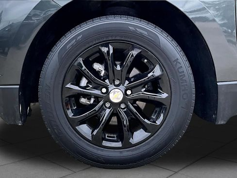 Used 2021 Chevrolet Equinox LT FWD image 10