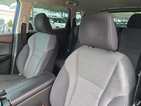 Used 2021 Nissan Rogue SV FWD image 9