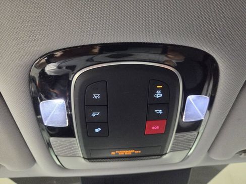 Used 2023 Hyundai Palisade SEL FWD image 13