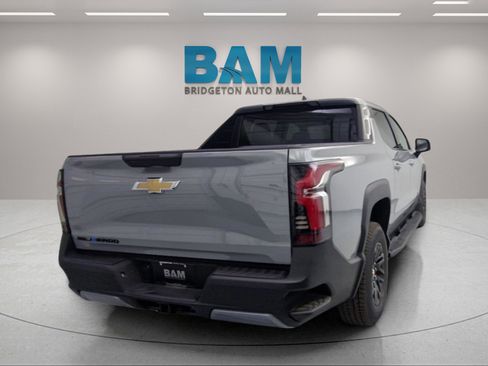 New 2026 Chevrolet Silverado EV LT image 6