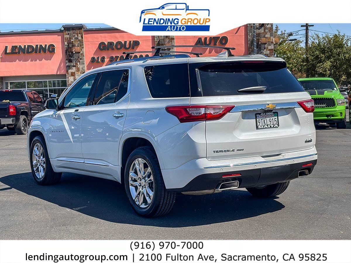 Used 2018 Chevrolet Traverse High Country w/ LPO, Cargo Package AWD/4WD image 2