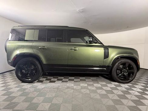 Certified 2026 Land Rover Defender 110 X-Dynamic SE image 9