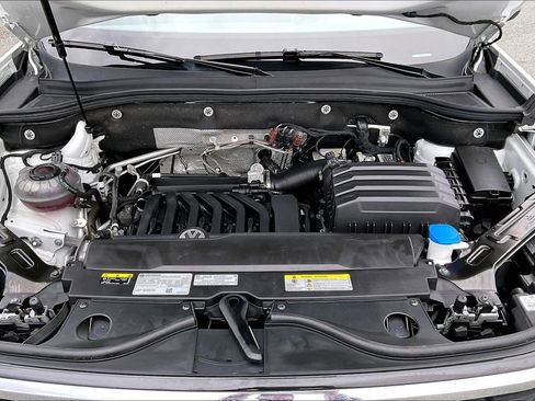 Used 2023 Volkswagen Atlas SE image 30