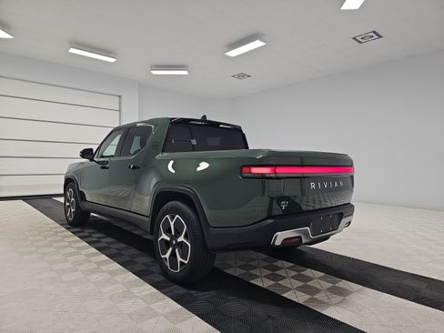 Used 2024 Rivian R1T Adventure AWD/4WD image 3