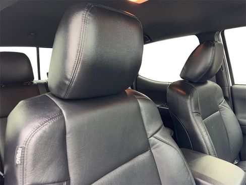 Used 2023 Toyota Tacoma 4x4 Double Cab image 46