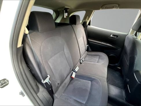 Used 2015 Nissan Rogue S w/ Convenience Package FWD image 21