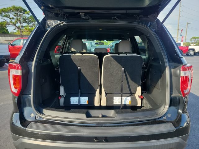 Used 2018 Ford Explorer XLT AWD/4WD image 26