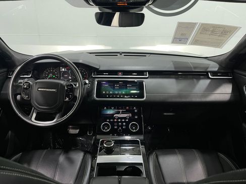 Used 2020 Land Rover Range Rover Velar R-Dynamic S image 21