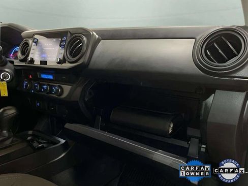 Used 2022 Toyota Tacoma SR image 78