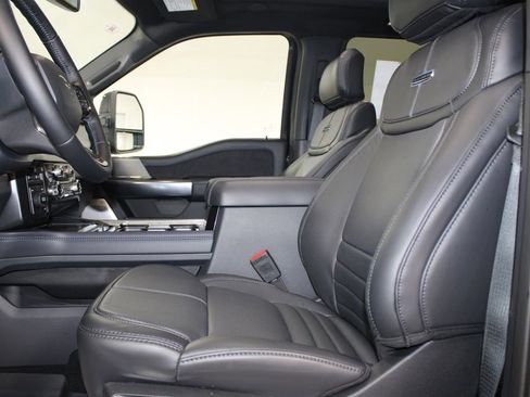 New 2026 Ford F350 4x4 Crew Cab DRW Super Duty image 26