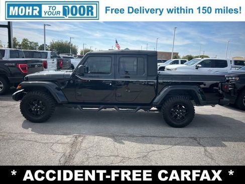 Used 2023 Jeep Gladiator Willys image 10