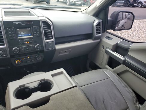 Used 2016 Ford F150 XLT image 14