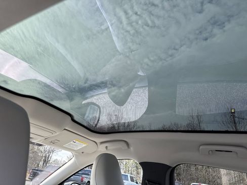 Used 2025 Ford Mustang Mach-E Premium image 23