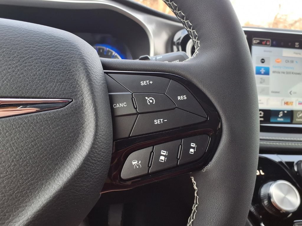 New 2026 Chrysler Pacifica Select w/ S Appearance Package FWD image 19