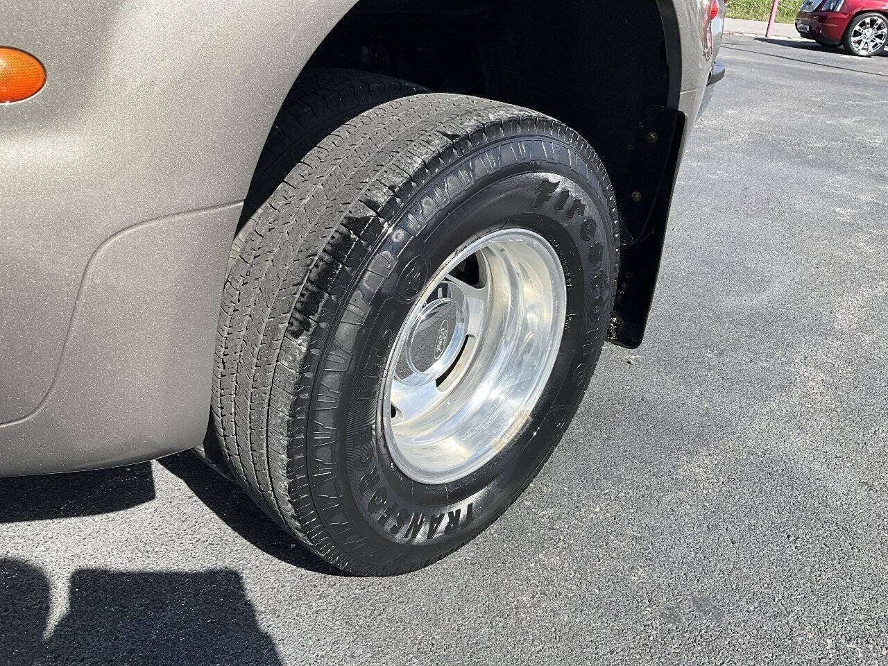Used 2002 Ford F350 XLT RWD image 36