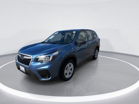 Used 2020 Subaru Forester Base image 5