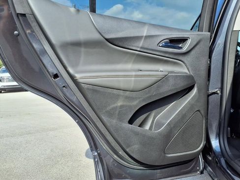 Used 2022 Chevrolet Equinox Premier w/ Redline Edition image 31