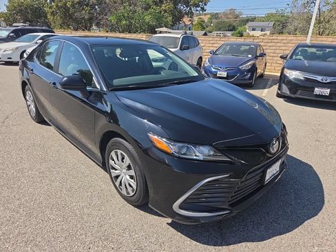 Used 2024 Toyota Camry LE FWD image 7