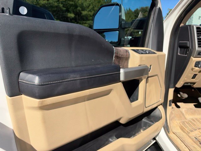 Used 2019 Ford F250 Lariat w/ FX4 Off-Road Package AWD/4WD image 36