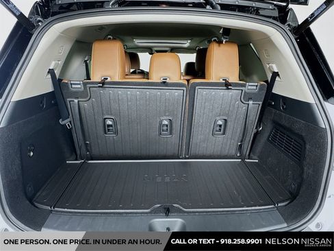 New 2026 Nissan Pathfinder Platinum image 27