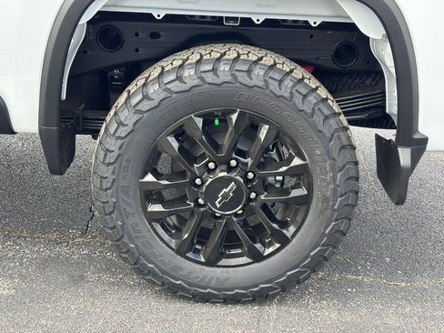 New 2026 Chevrolet Silverado 2500 LT w/ Trail Boss Package AWD/4WD image 4