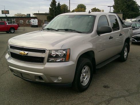 Used 2007 Chevrolet Avalanche LS image 3