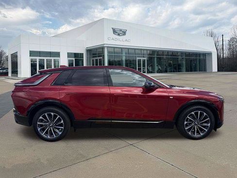 New 2026 Cadillac Lyriq Sport image 2