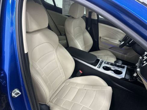 Certified 2023 Kia Stinger GT2 image 27