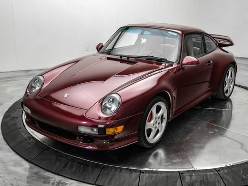 Used 1997 Porsche 911 Carrera 4S AWD/4WD image 7