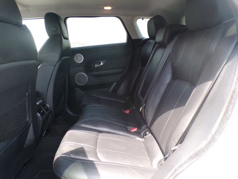 Used 2018 Land Rover Range Rover Evoque SE AWD/4WD image 22