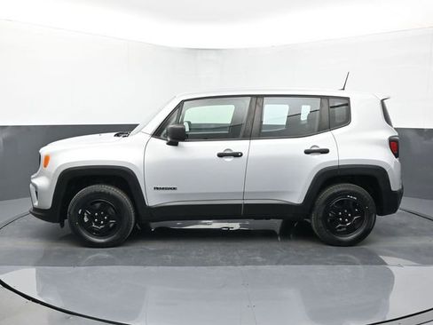 Used 2021 Jeep Renegade Sport image 2
