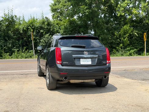 Used 2014 Cadillac SRX Luxury w/ LPO, Sports Edition Package FWD image 12