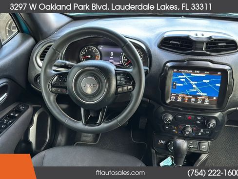 Used 2021 Jeep Renegade Latitude AWD/4WD image 24