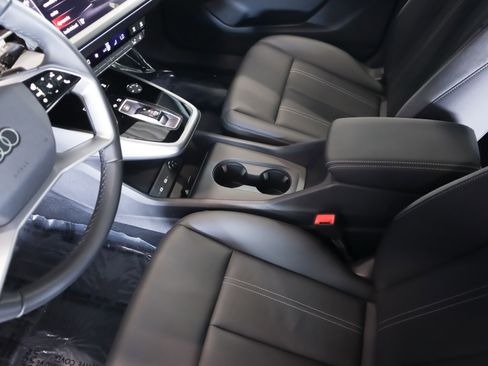 Certified 2024 Audi Q4 e-tron Premium Plus w/ Premium Plus image 19