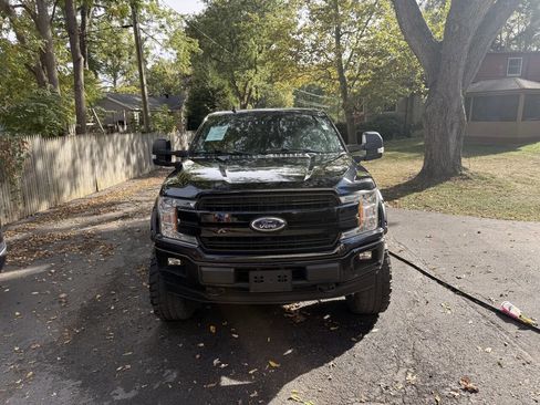 Used 2018 Ford F150 Lariat image 4