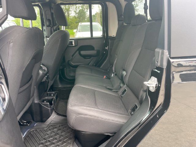 Used 2022 Jeep Gladiator Sport AWD/4WD image 28
