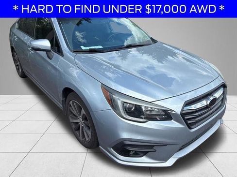Used 2018 Subaru Legacy 2.5i Limited AWD/4WD image 3